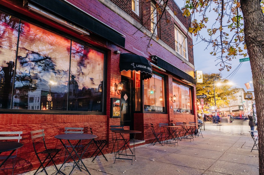 Ray’s Brooklyn bar at 905 Lorimer Street in Greenpoint